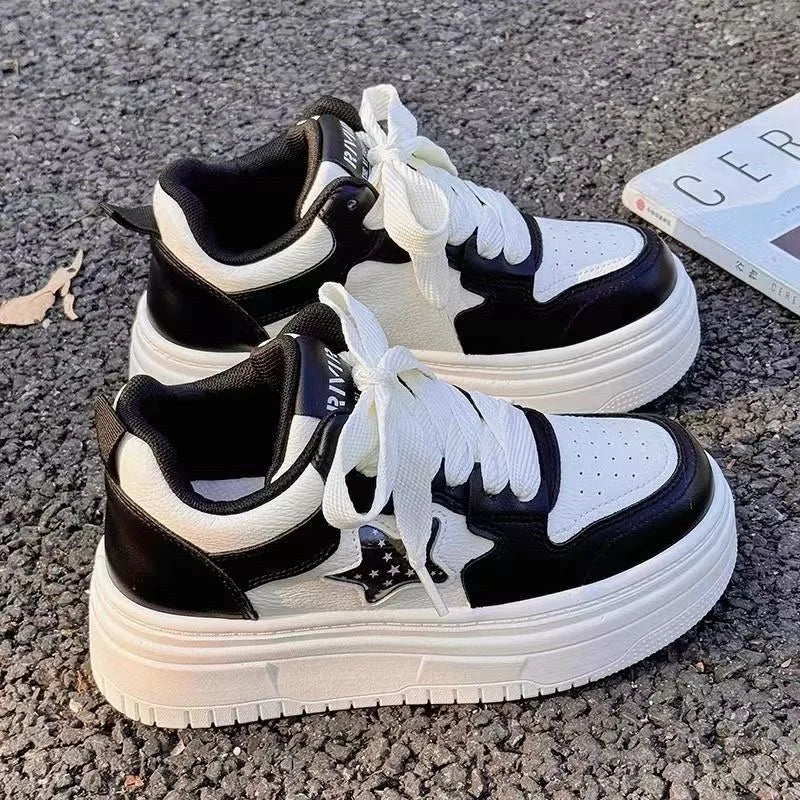 Retro Casual Best - Selling Brown - White Chunky Sneakers, Star Accent & Lace - Up